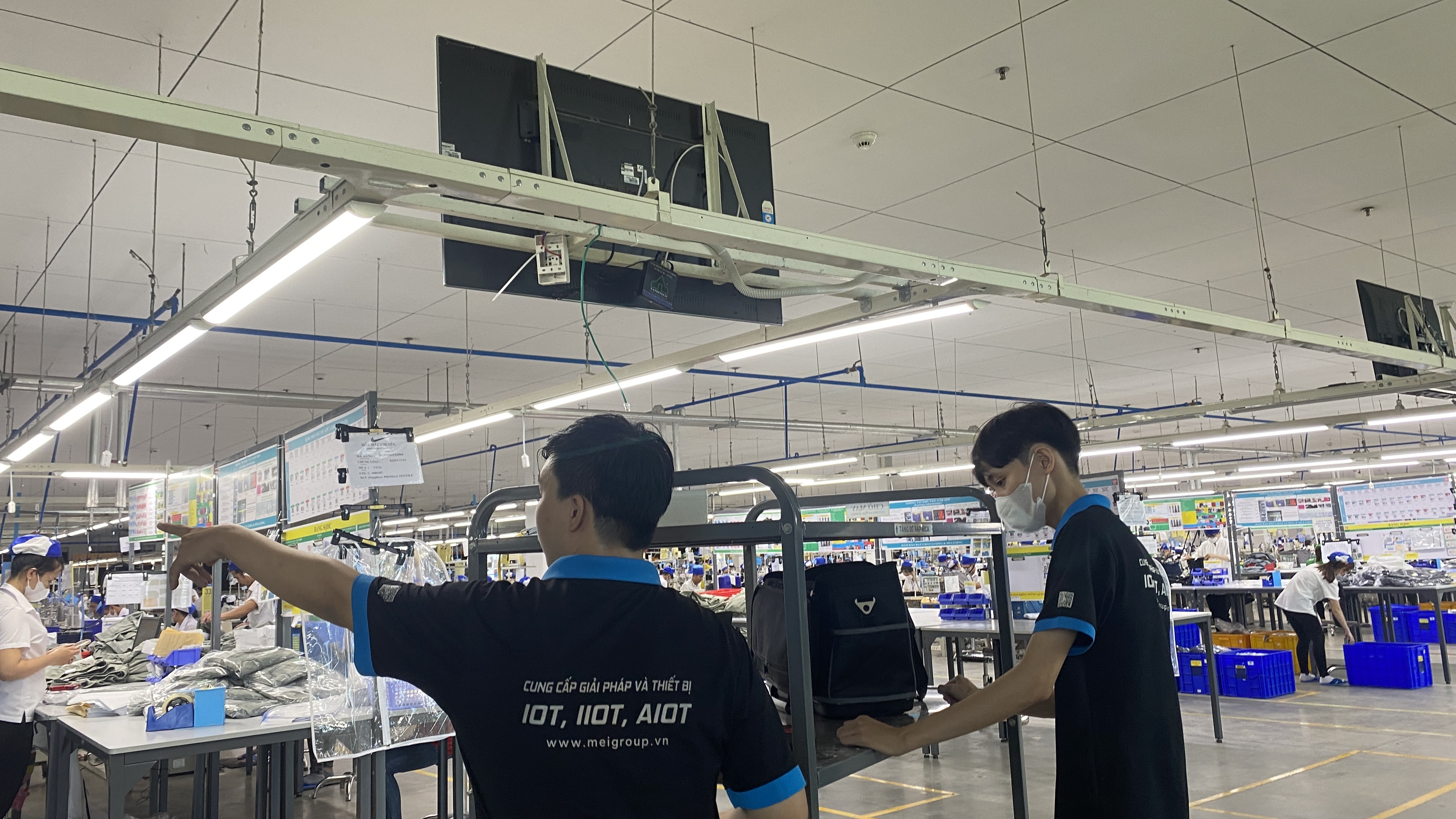 CHUYỂN ĐỔI SỐ NHÀ MÁY