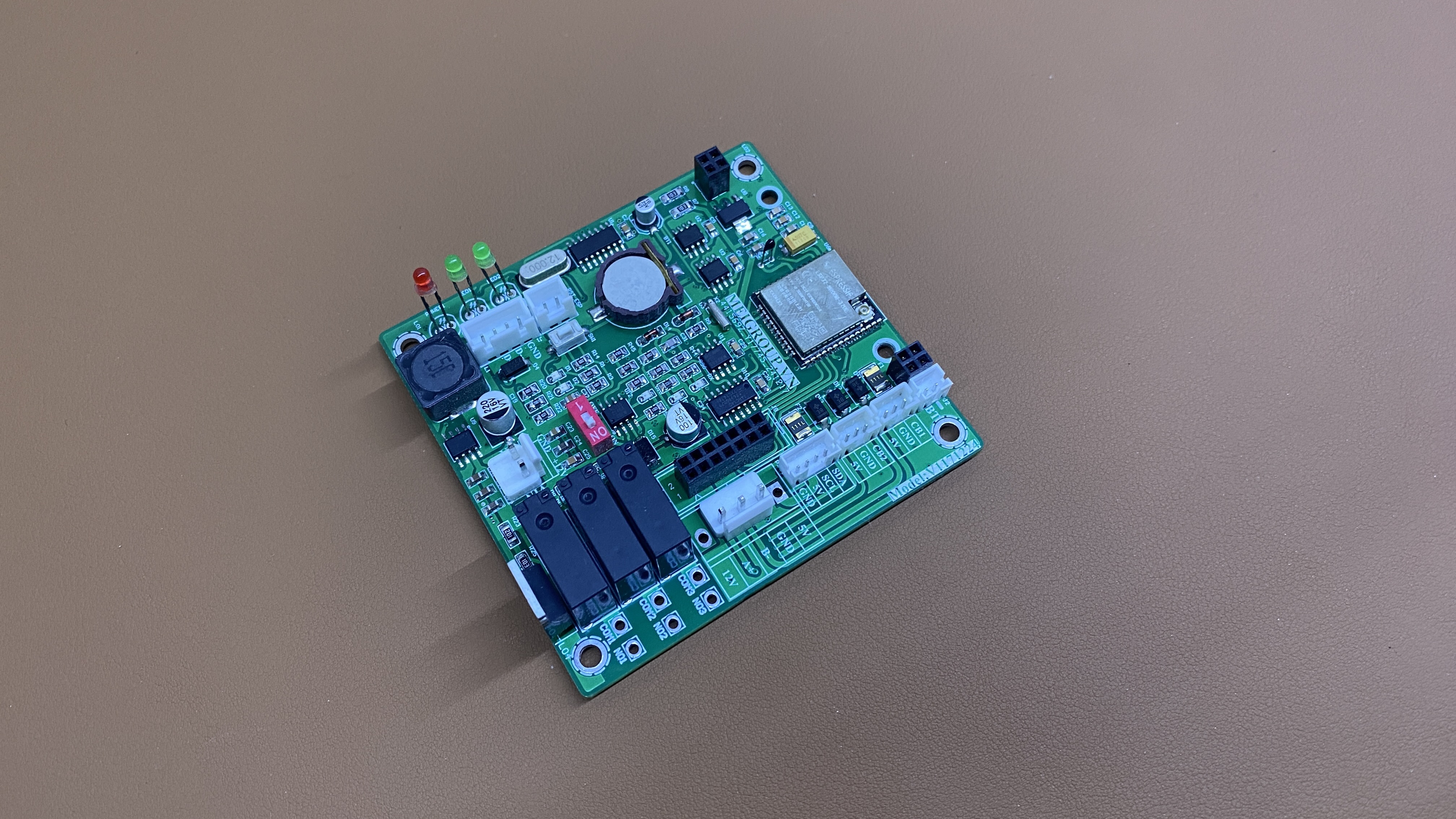 Thiết bị theo dõi giám sát cho nhà máy 